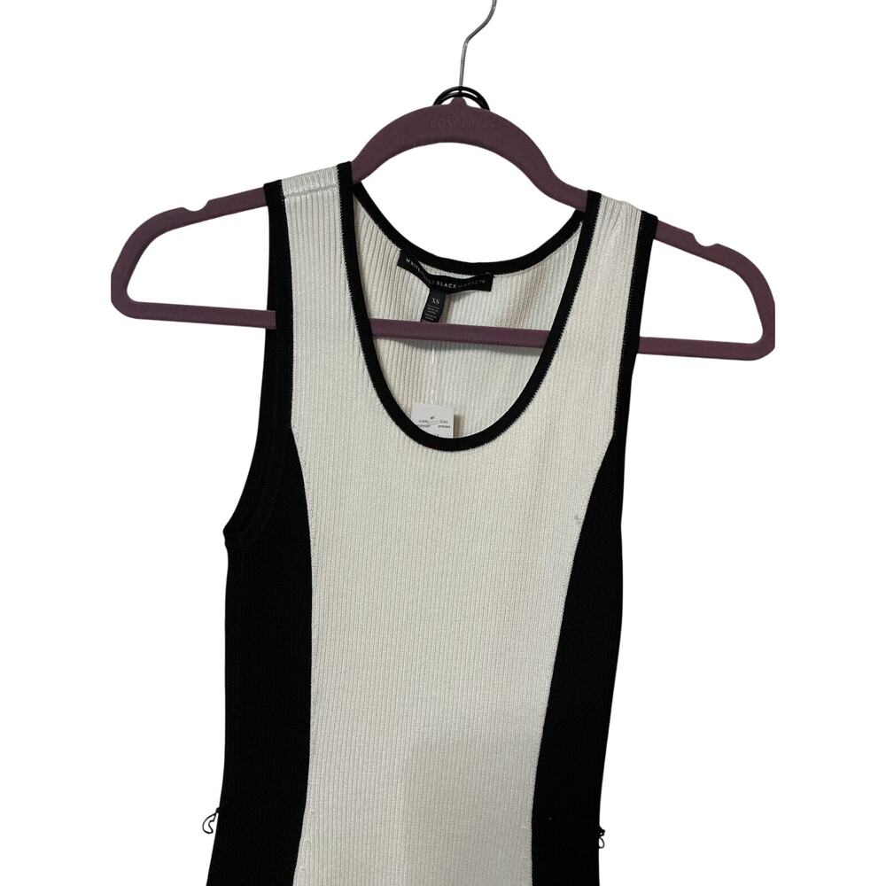 White House Black Market Black & White Tunic Sweaer New
